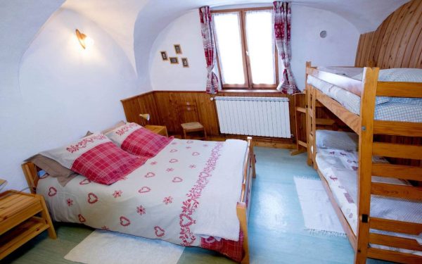 2610 Maison Les Gayets **